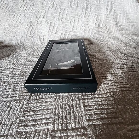 Perry Ellis Portfolio 6 Piece Grooming Set Green Case Gift Boxed New - Picture 9 of 9